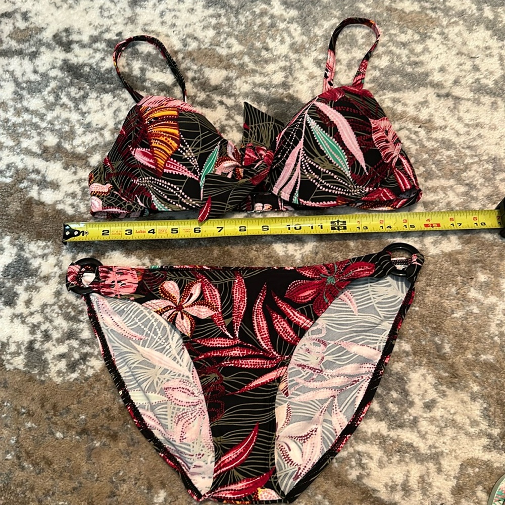 5/$25 will bundle Women’s bikini with push up top